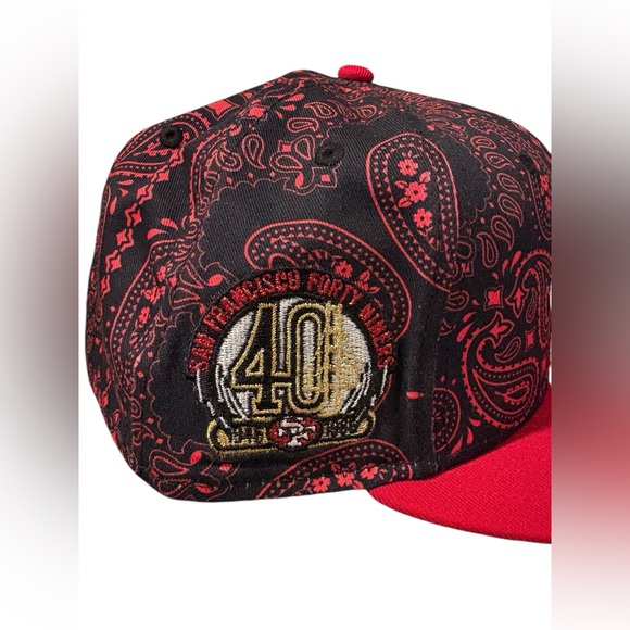New Era | San Francisco 49ers Hat | Size: 7 3/4 61.5cm | Color: Black & Red - Picture 9 of 10